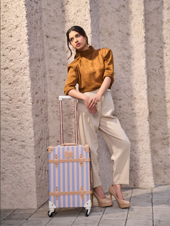 Pink & Blue Carry On