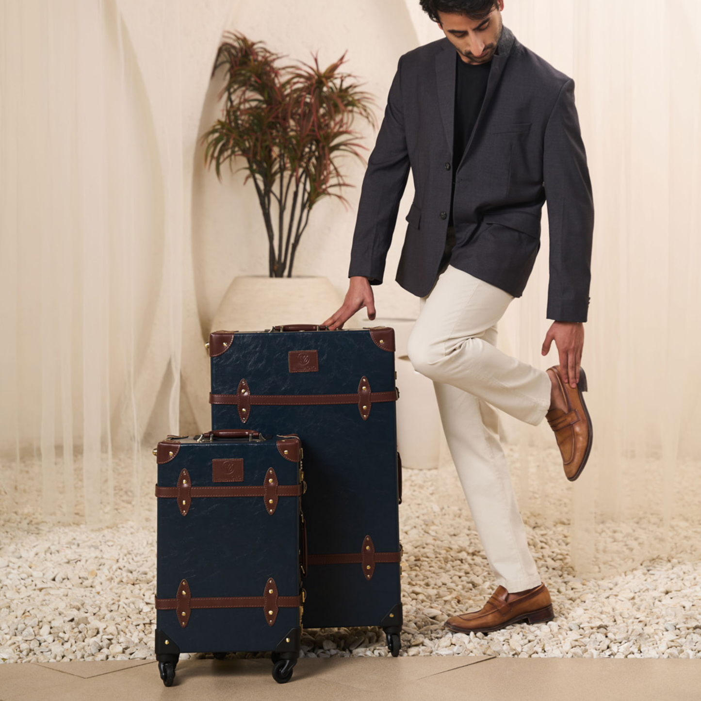 large check in hard shell luggage 28 inch long travel suitcase
