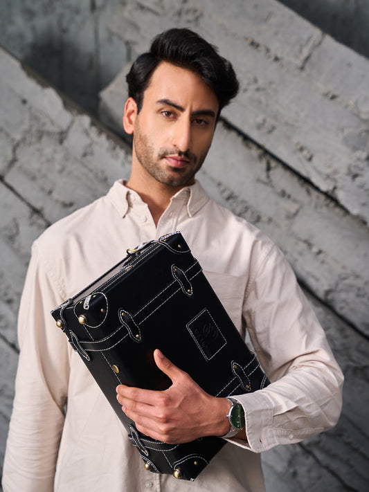 13" premium, handcrafted keepsake (handbag) for modern travel