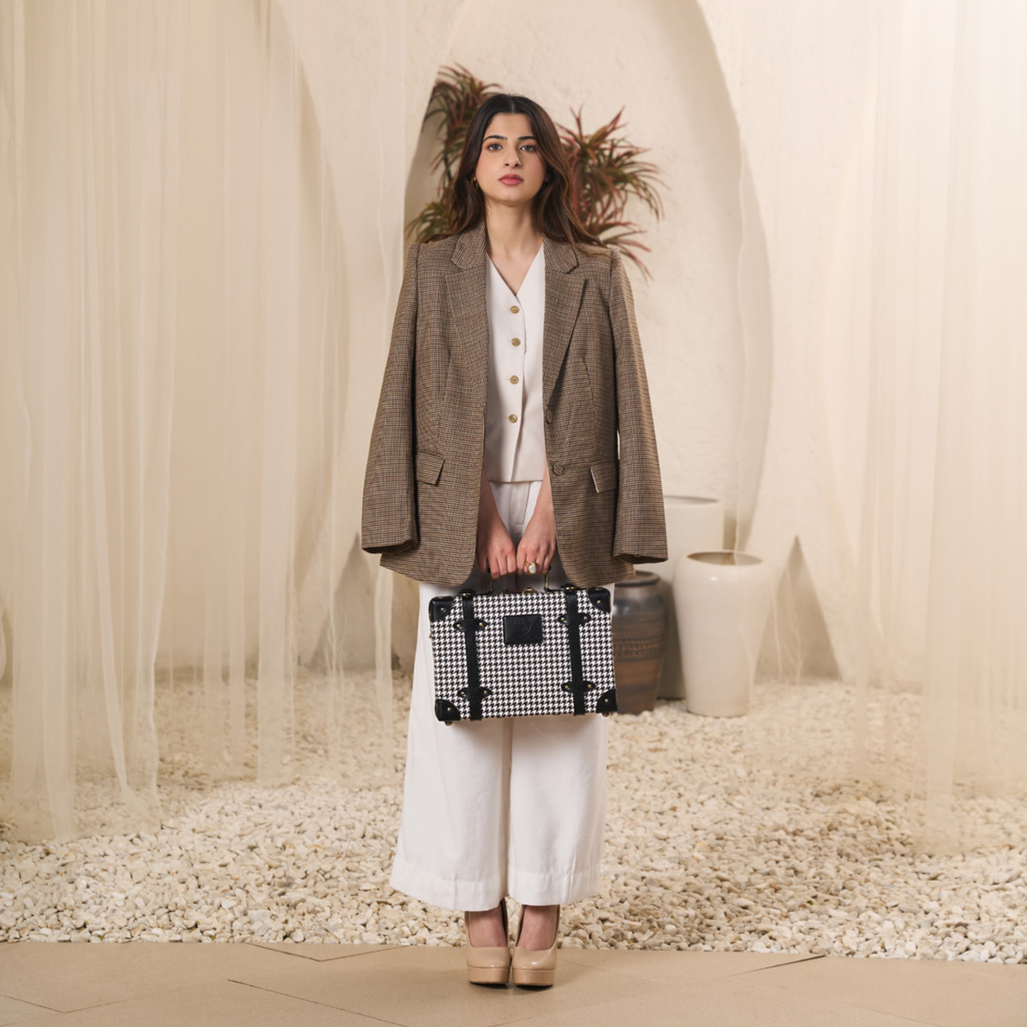 Black & White Keepsake