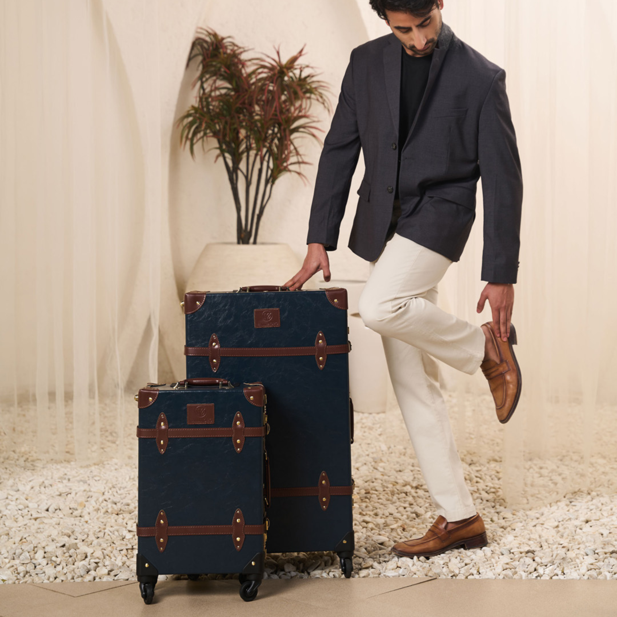 large check in hard shell luggage 28 inch long travel suitcase
