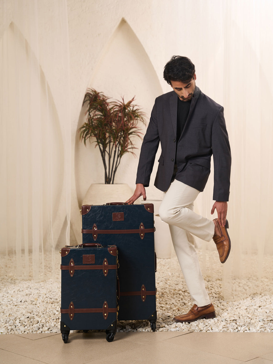 premium hard shell luggage set of 2 travel suitcase combination